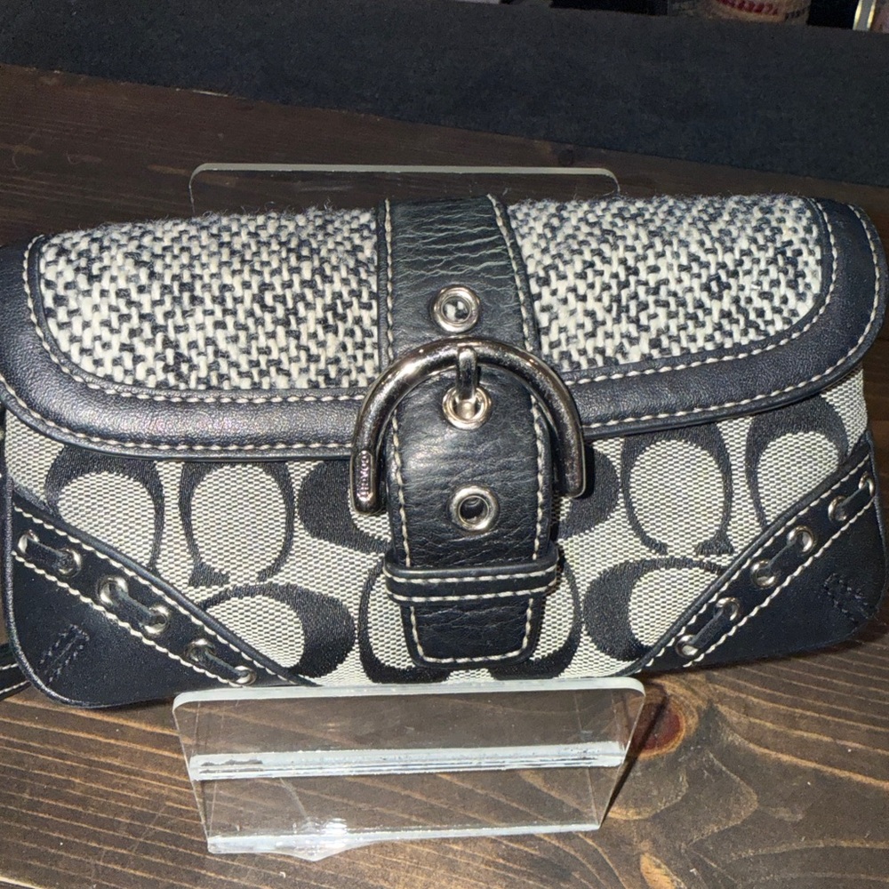 Coach*Rare*Signature C Canvas, Tweed & Leather Trim Soho Wristlet/Wallet (EUC) - Picture 12 of 16